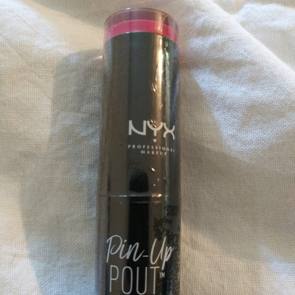 NYX Other - NYX Hot Pink Lipstick NYX Other - NYX Hot Pink Lipstick